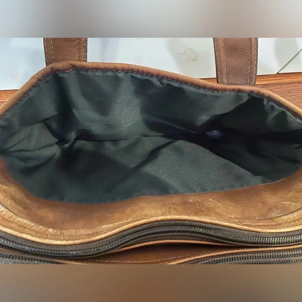 Leather Briefcase Avenues America Attaché Messenger Brown Vintage Distressed